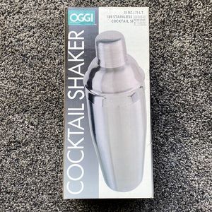 NWT Oggi 25 oz. Cocktail Shaker